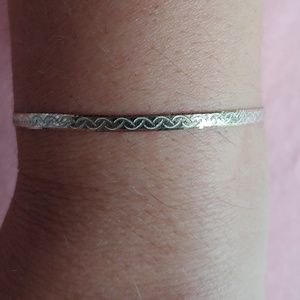 Gorgeous 925 Italian Silver Bracelet!